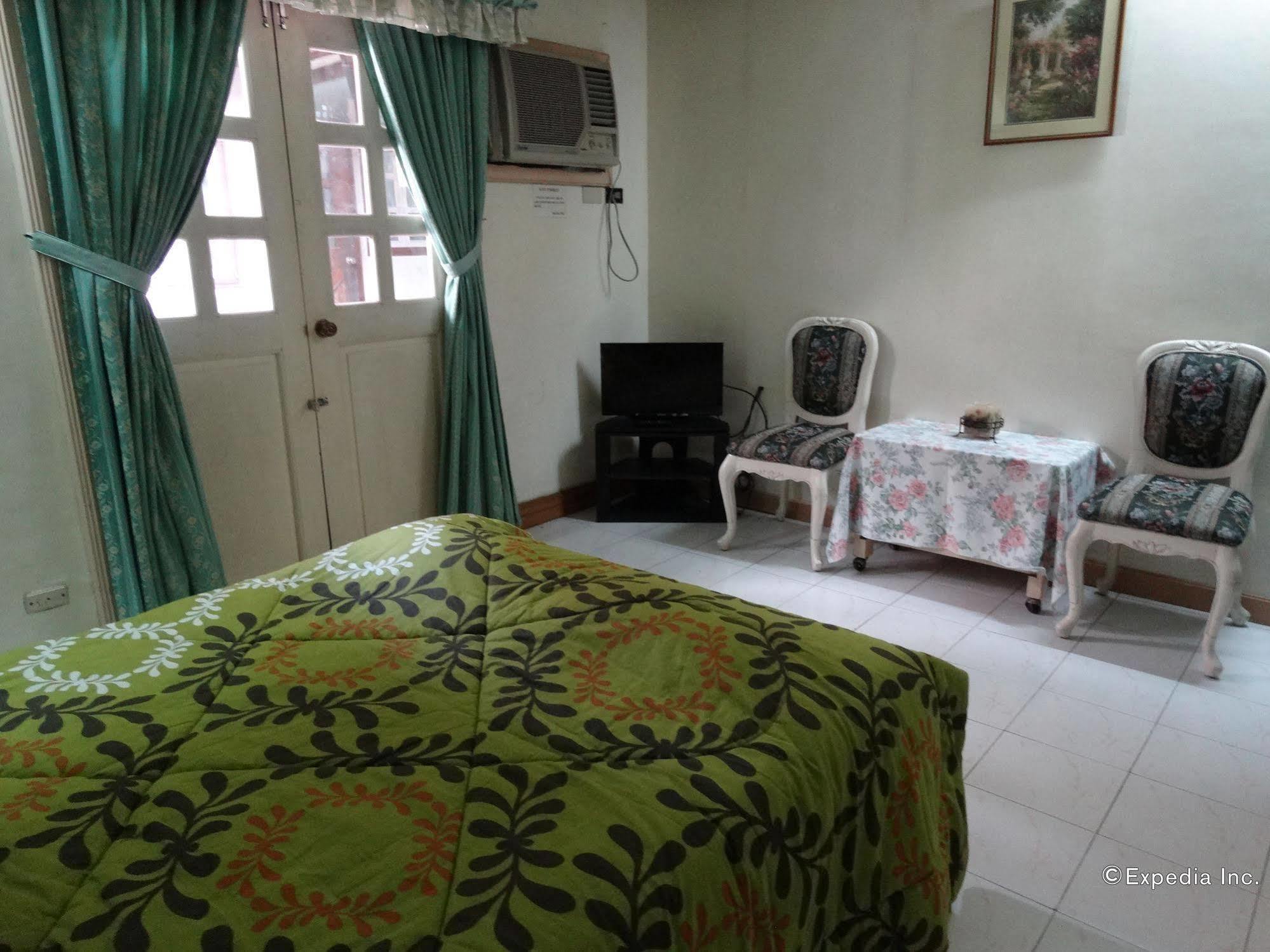 Casa Ruby Pension House Davao City Exteriör bild